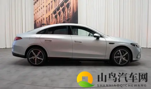 北京奔驰纯电CLA售价249万元起 智能体验有较大进步-1