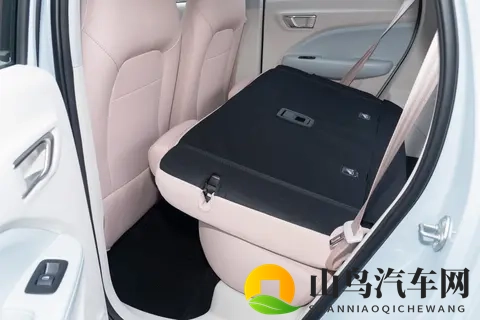 5万级纯电小车,零跑T03为何成90后年轻家庭的心头好?-1