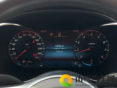 揉 啊 嗯～出水了动漫：动漫角色揉捏瞬间，水花四溅，精彩呈现-2