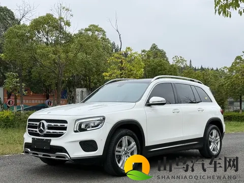 13万多拿下奔驰GLB,2022年白色款,家用代步香不香?-1