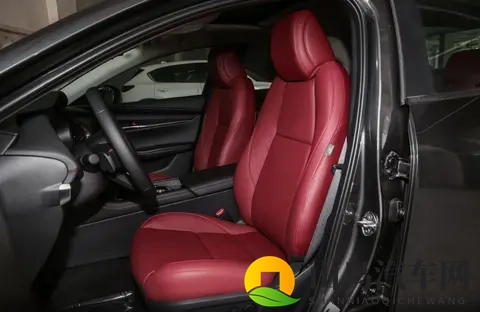 今时不同往日，马自达3昂克赛拉销量下滑，8款配置怎么选不吃亏-2