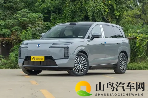 458 米掉头 +“四室两厅”!腾势 N8L 要接棒 D9 成爆款?-2