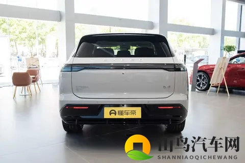 星纪元ET纯电顶配版解读:长续航与辅助驾驶的均衡表现-1