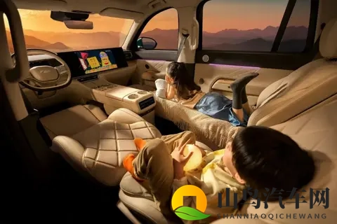 车长超5米2，标配11安全气囊！这款20万级大型SUV这么选最划算-2