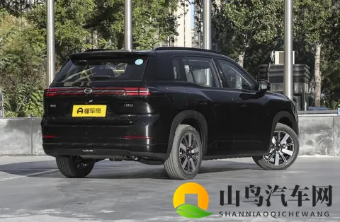 埃安i60闯12万战场 增程纯电两条腿走路-1