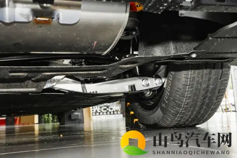 15万起闭眼冲！2025款星纪元ES：1645km续航+508TOPS智能辅助驾驶-2