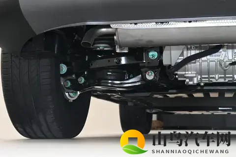 25万级SUV推荐!比亚迪新旗舰,大五座+大空间,家用优选-1