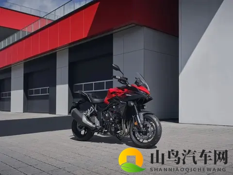 本田推出 CB1000GT，一款配备 Hornet 发动机的 4 缸旅行车-3