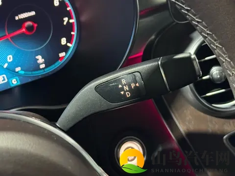 20万出头拿下奔驰GLC，豪华SUV的性价比之选？-3