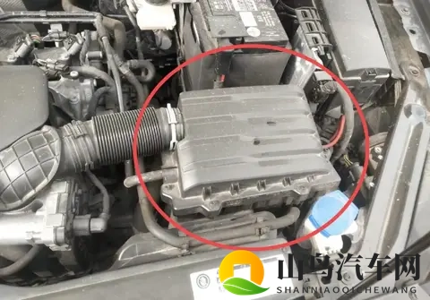 汽车空气滤芯多久换一次？4s店绝对不会告诉你的真相-3