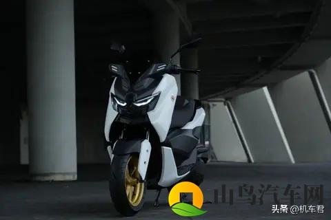 广建雅-诺维娜M6,M9发布-2