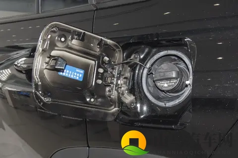 丰田锋兰达2026款,5款混动车型如何选装?-3