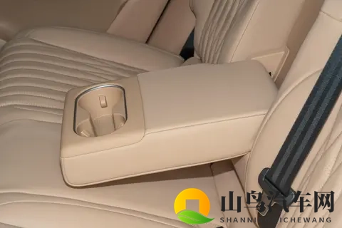 星纪元ET 2025款 增程版 Pro高速辅助驾驶:均衡表现下的家用新选择-3