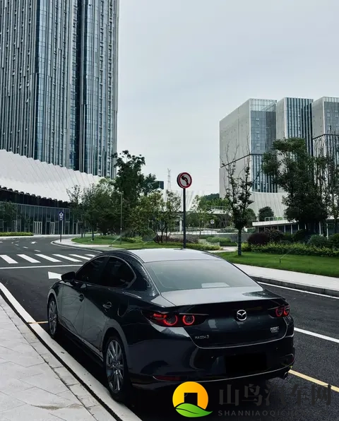 开昂克赛拉,嘴硬了3年,高速服务区被上了一课-2