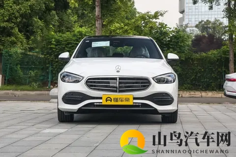 2025款奔驰C级：车型配置对比与选买建议-1