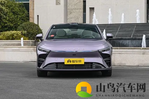 2025 款星纪元 ES 价格超良心，11月购车福利还多，这性价比绝了！-3