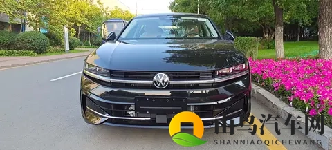 迈腾B9这次改到心坎里！物理键+华为HiCar，17万级合资车首选？-1