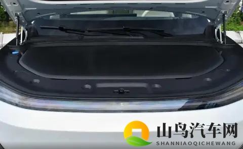 深蓝S09对比领克900：30万预算买哪款更值得？-3