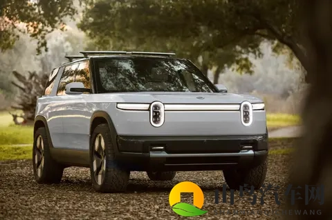 Rivian 2025Q3 营收同比大增 78%,生产 10720 辆、交付 13201 辆-1