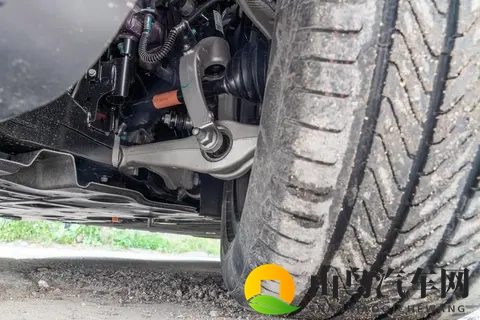 2025款星纪元ET：全能中大型SUV，标配飞鱼底盘20+猎鹰辅助驾驶-1