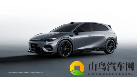 零跑Lafa5，会是下一个高尔夫GTI吗？-1