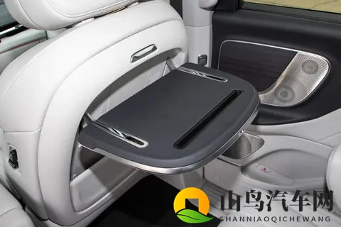 华为乾崑+5C超充,续航1530km,26款岚图梦想家值得选吗?-3