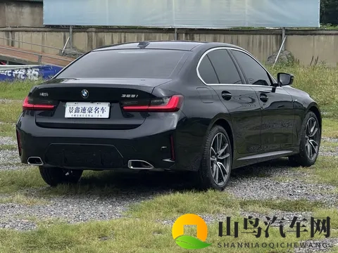 2025款宝马3系准新车，20多万体验运动操控！-3