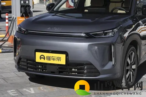 增程车新选，预售价1268万，续航1240km，AION i60适合家用！-2