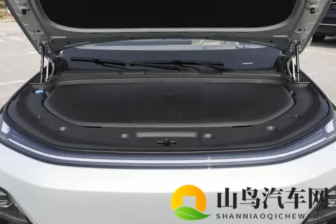 6 座 SUV 新标杆：深蓝 S09 2025 款后驱 Ultra + 超长续航版深度解析-1