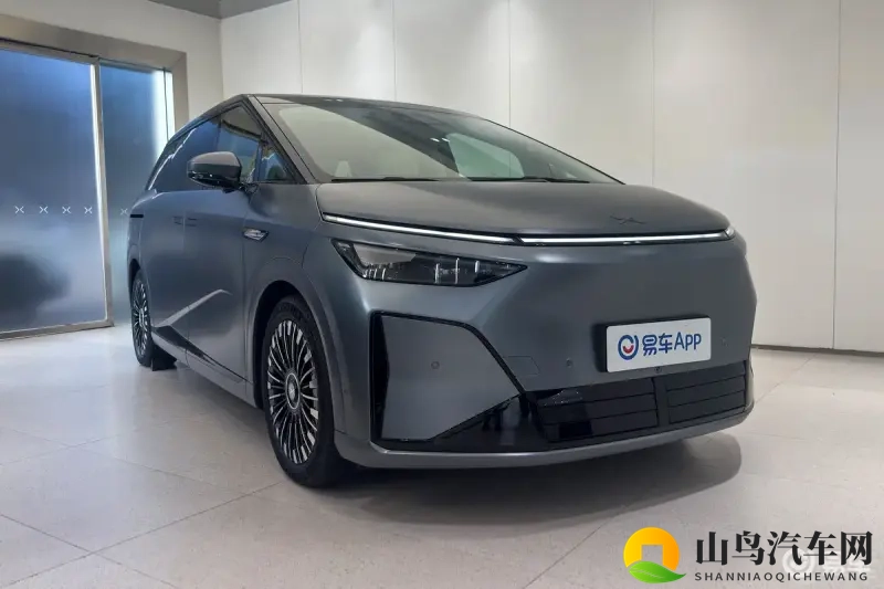 老外享用中国女人系列:中国汽车魅力四射,外国友人为之倾倒-2