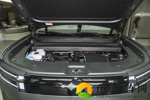 方程豹钛7:家用方盒子SUV选它值吗?-1