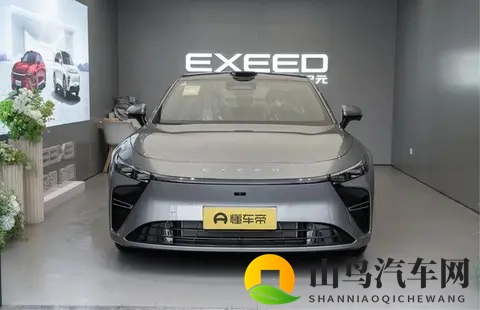 20 万 级纯电轿车选 购攻略：星途星纪元ES如何做到入门即满 配-1