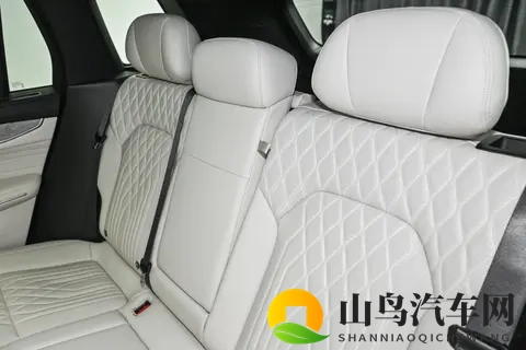 拆解2026款领克09：当价格、空间、动力、智能与配置形成合力！-3