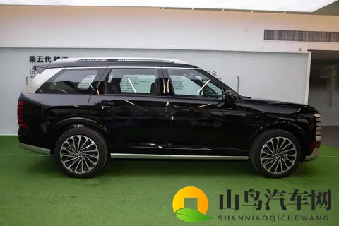 四驱+6座，36万级的帕里斯帝，刹车给力，家用很合适？-2