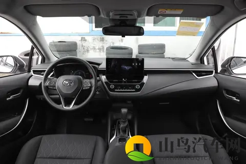 丰田卡罗拉双擎版 新车选购指南 燃油版和双擎版怎么选？-3