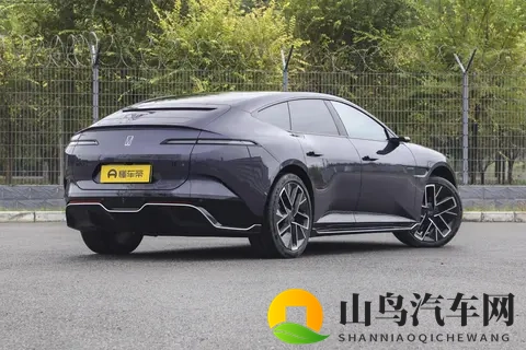 豪华车用户的真实体验：为什么说阿维塔12四激光版换对了？-2