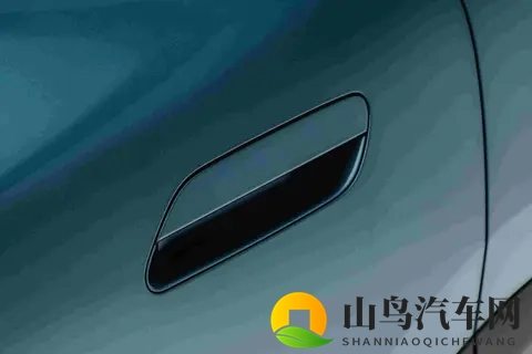 瑞虎8换新脸，用户选车像挑手机，家庭用车开始讲“人设”-1