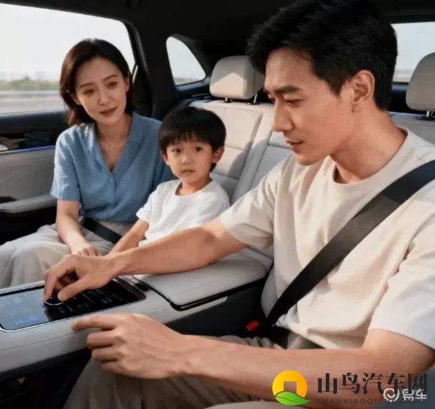 在厨房强了朋友娇妻:厨房激情,偷袭好友娇妻身姿-1