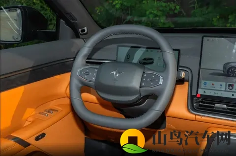 价格不贵，该有都有！深度体验东风奕派2026款eπ008五座版-3