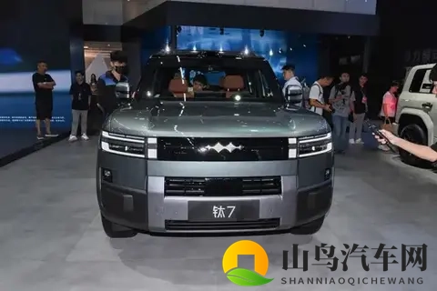 选车纠结症的福音-比亚迪方程豹钛7，空间大、续航无忧-2