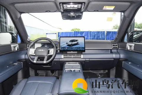 家庭出行痛点全解决！方程豹钛7用细节诠释实用SUV该有的样子-2