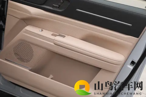 试驾捷途X70L：磁悬浮豪华电七座SUV，到底有多实在？-3