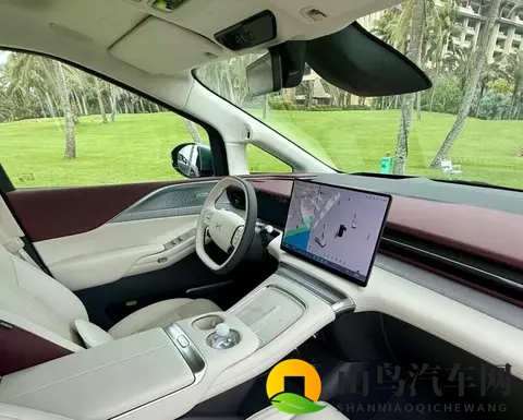 小鹏X9增程版，除了解决里程焦虑，还有哪些变化？-3