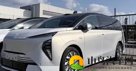 尺寸超腾势D9，插混纯电任选，别克至境世家实车现身街头-2