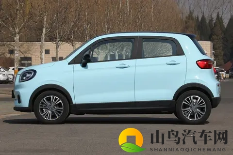 被低估的新能源家轿，我试了试，零跑T03给我答案-3