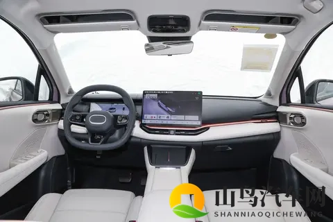 这三款小型SUV省油、能装、颜值高，最后一款优惠后不到10万-3