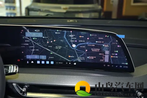 2026款凯迪拉克XT5：四款配置，满足不同用户需求-3