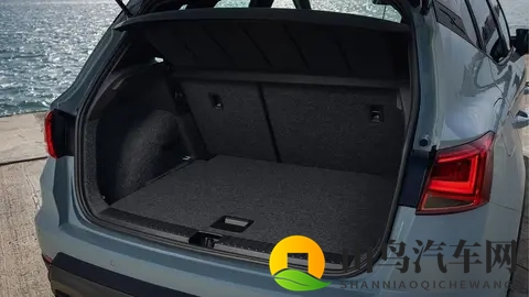 这款配备涡轮增压发动机、比 Yaris Cross 便宜的 SUV，堪称颠覆之作-1