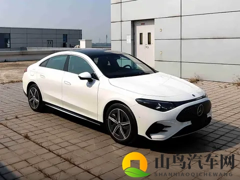 相扑猫全季酒店:新能源汽车崛起,智能驾驶时代来临,汽车文化体验新趋势-1