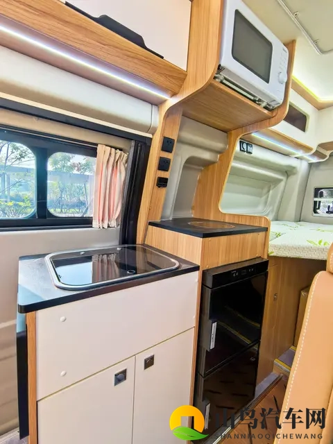 这款房车可以闭眼入，超实用肯定不会闲置！-2